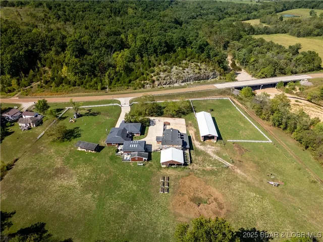 $875,000 | 2674 Highway 17, Iberia, MO 65486