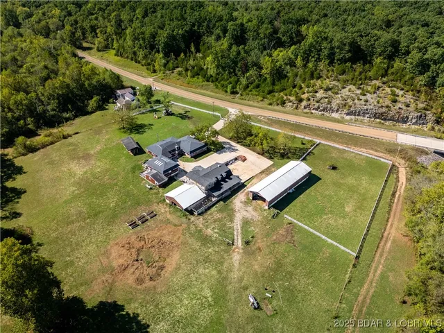 $875,000 | 2674 Highway 17, Iberia, MO 65486