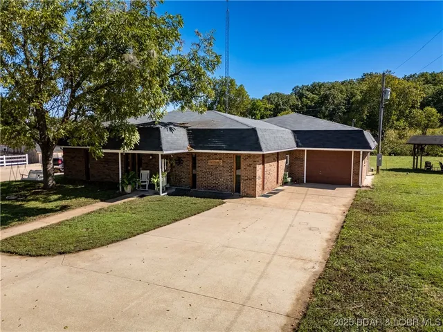 $875,000 | 2674 Highway 17, Iberia, MO 65486