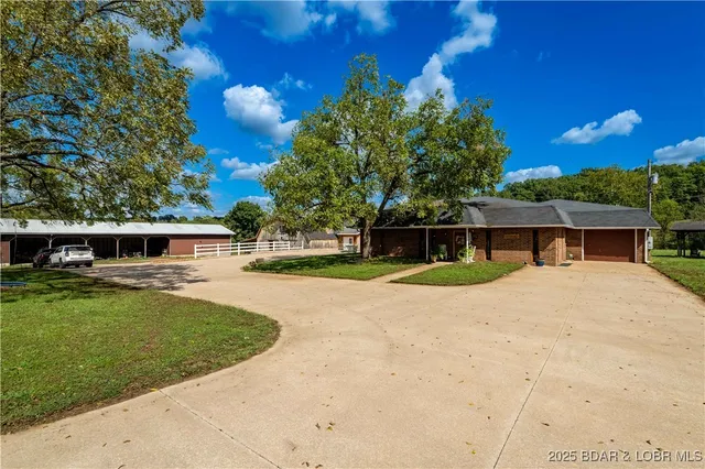 $875,000 | 2674 Highway 17, Iberia, MO 65486