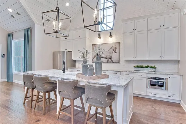 $442,600 | 5865 Overlook Ridge East, Unit 105, Suwanee, GA 30024