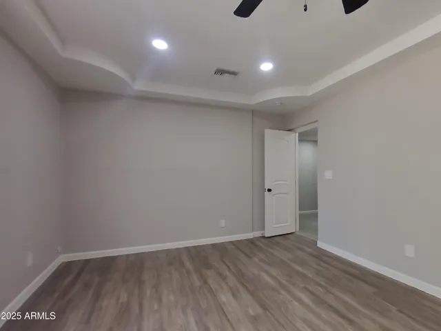 $1,889 | 7201 North 26th Lane, Phoenix, AZ 85051