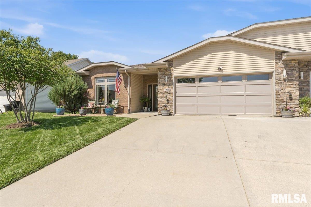 7003 Preston Drive Springfield, IL 62711 - Photo 2 of 37