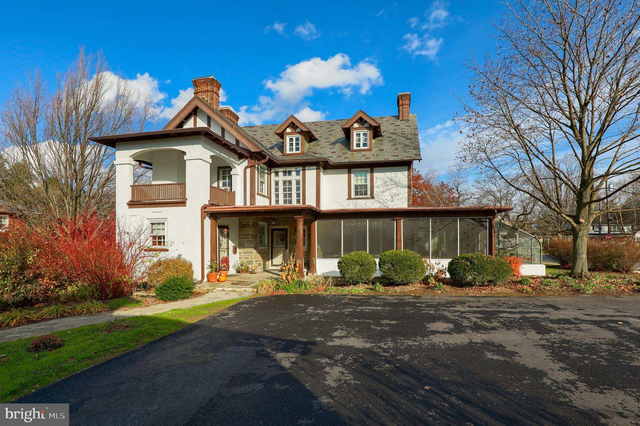 518 South Broad Street Lititz, PA 17543 - Photo 2 of 52