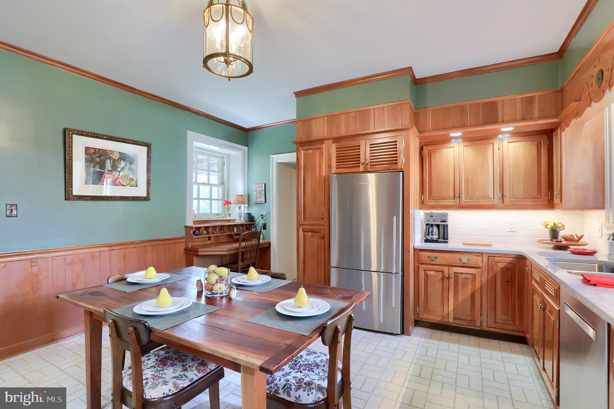 518 South Broad Street Lititz, PA 17543 - Photo 21 of 52
