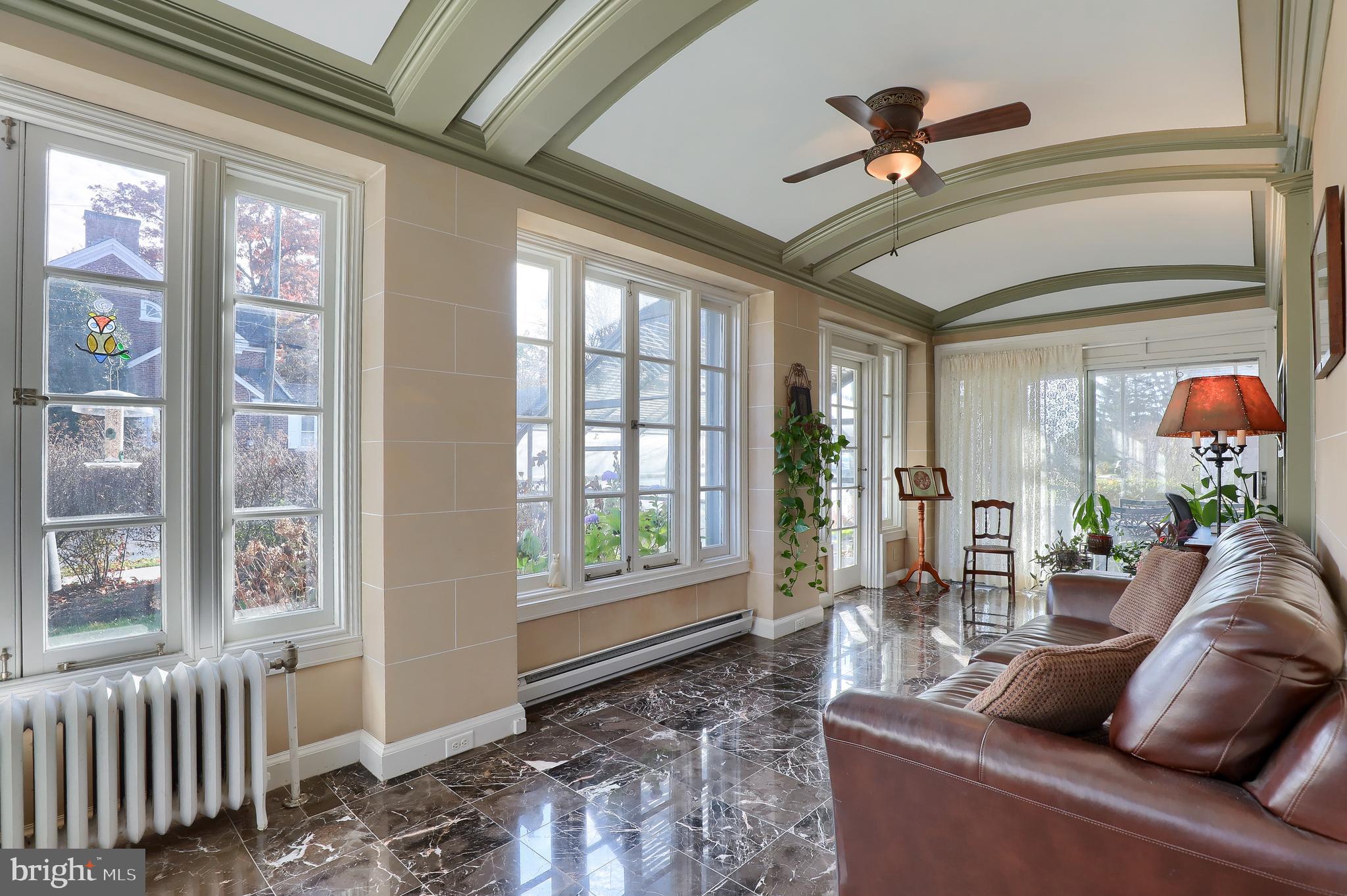 518 South Broad Street Lititz, PA 17543 - Photo 4 of 52