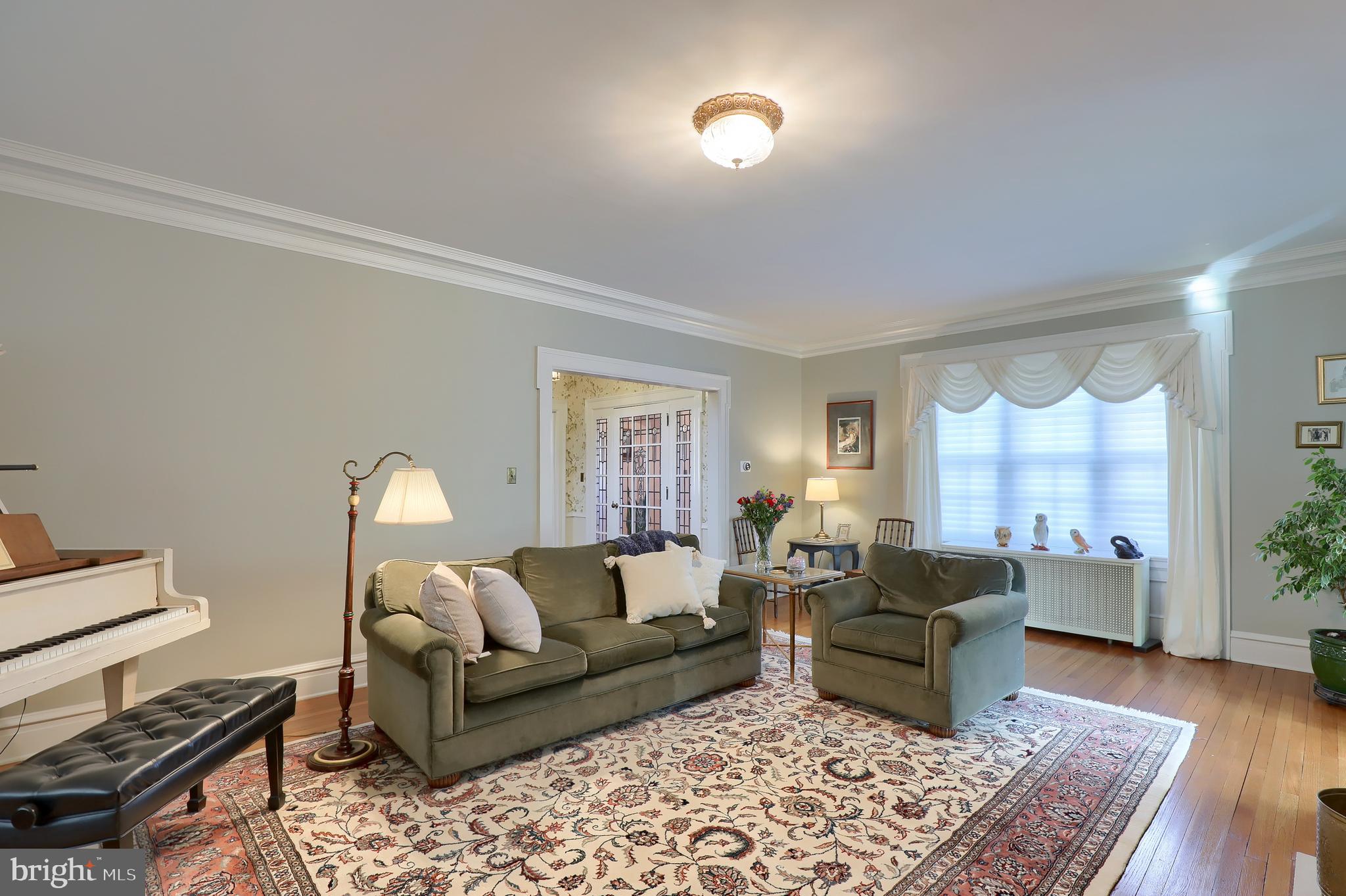 518 South Broad Street Lititz, PA 17543 - Photo 10 of 52
