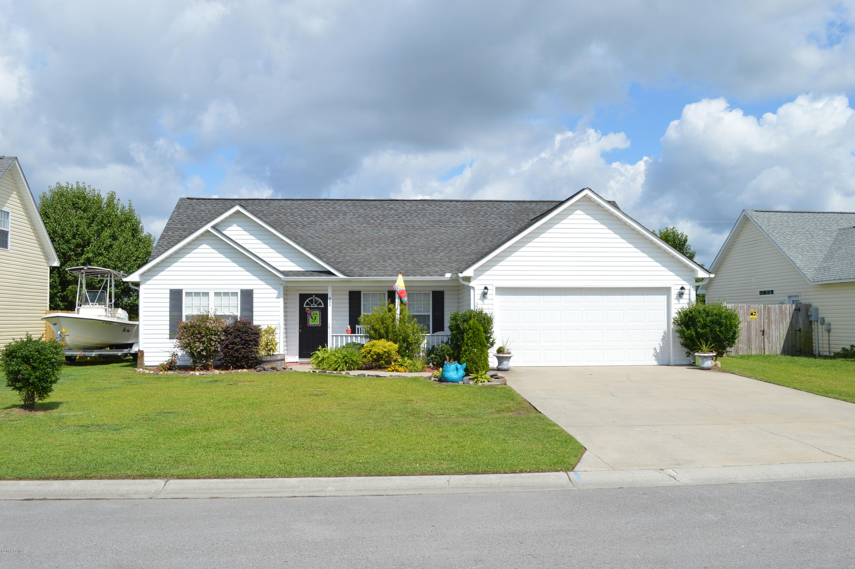 231 Rutledge Avenue Beaufort, NC 28516 - Photo 1 of 10 001