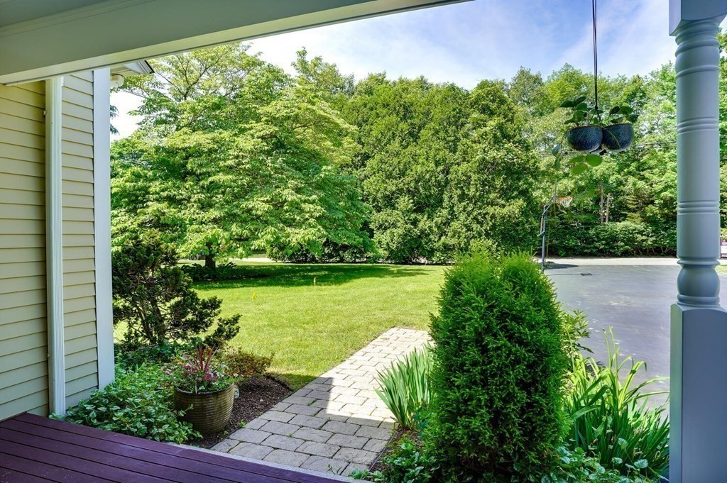 8 Westway Road Wayland, MA 01778 - Photo 27 of 38 Gallery Image 27