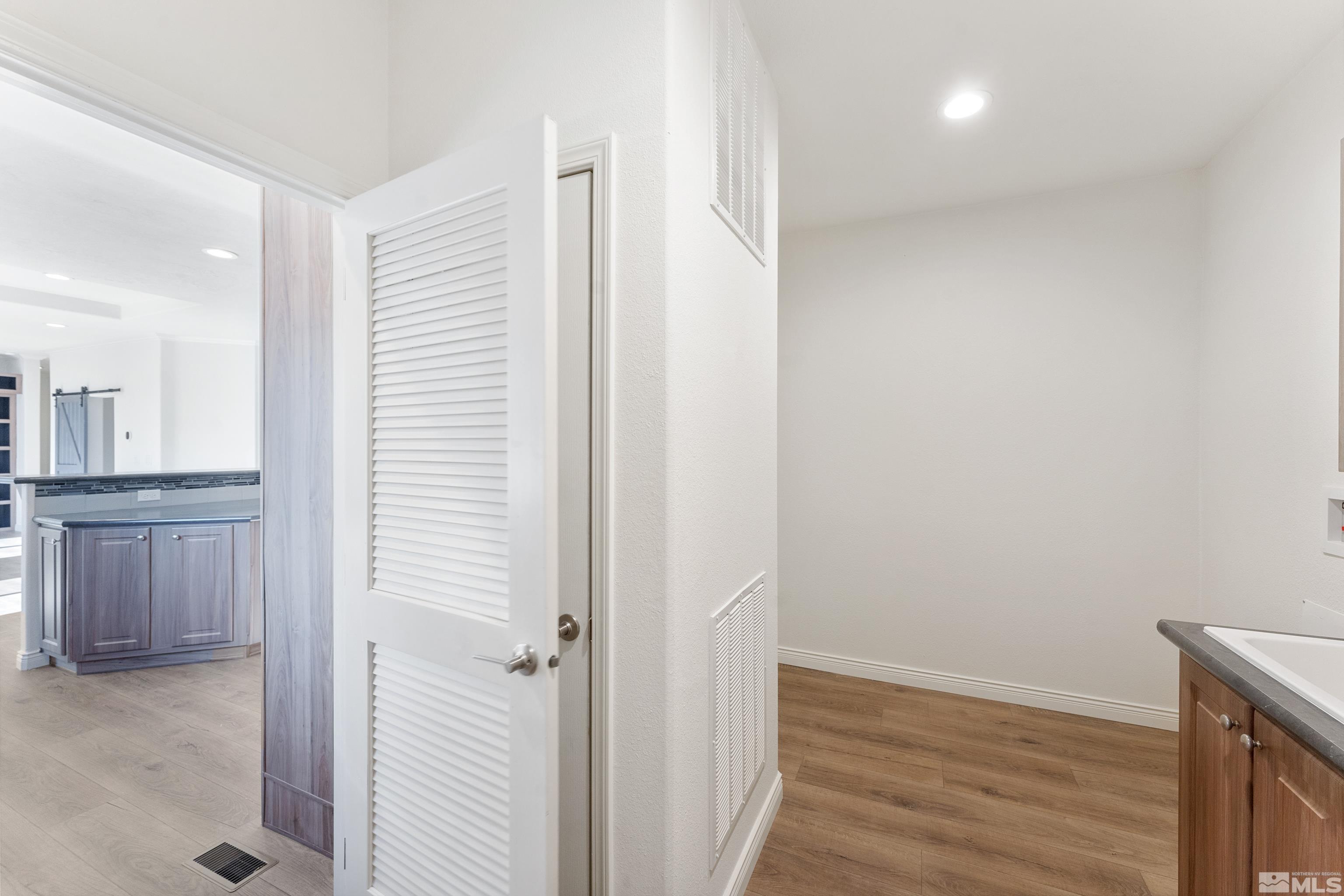 3605 Hummingbird Drive Reno, NV 89508 - Photo 34 of 37 Photo 34