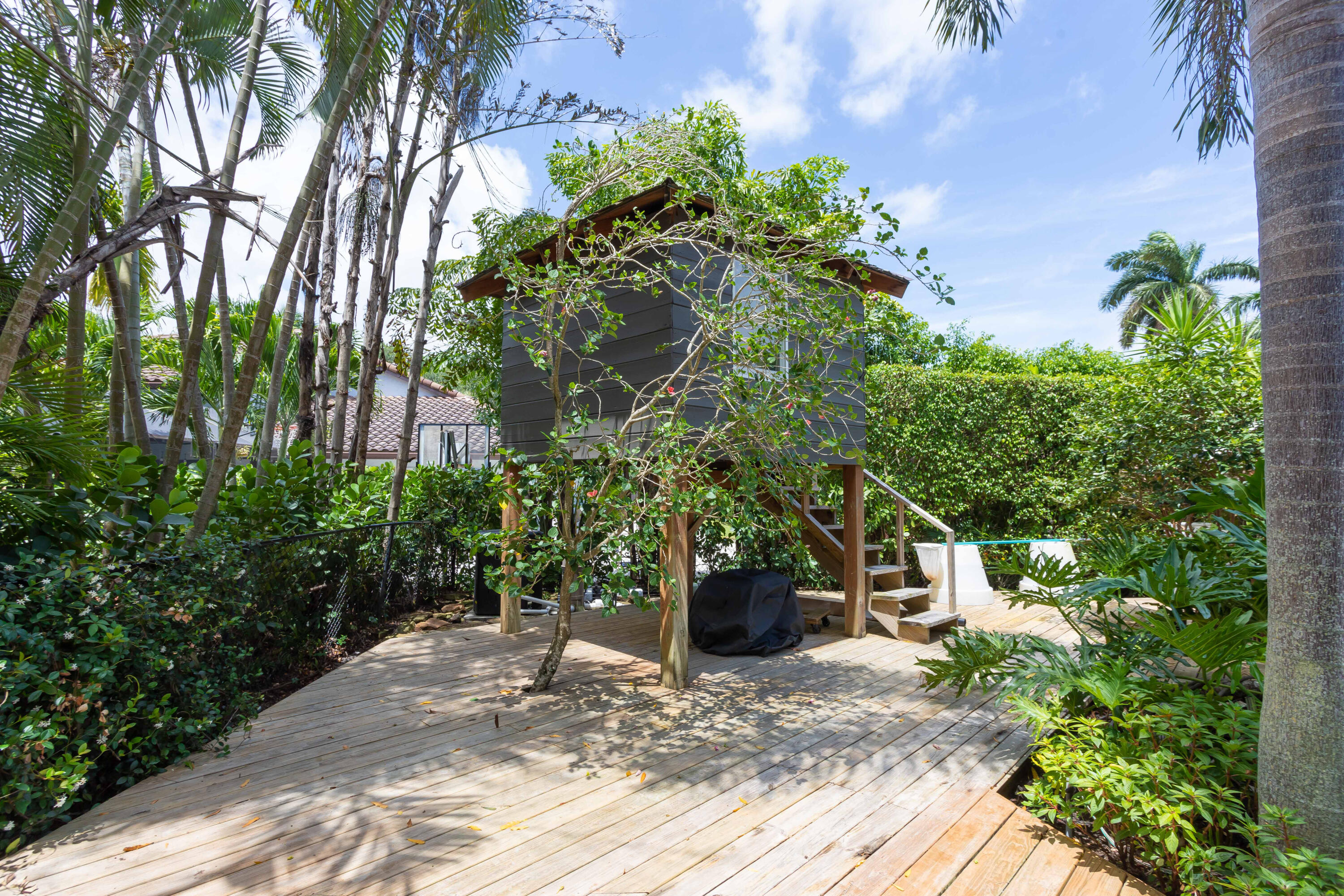 900 Azalea Street Boca Raton, FL 33486 - Photo 34 of 42 IMG_0732