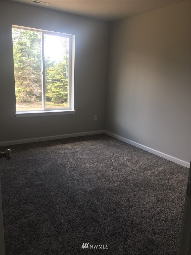990 Southeast Phillips Road Shelton, WA 98584 - Photo 10 of 24 Gallery Image 10