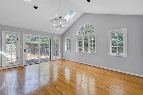 $420,000 | 3044 Burnleigh Road Southwest, Roanoke, VA 24014