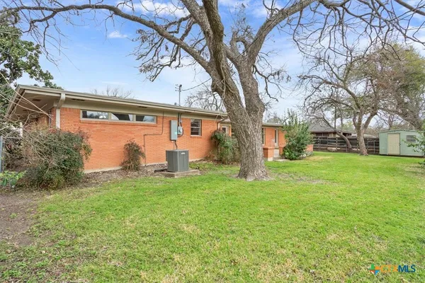 a front view of house with yard