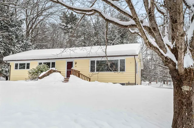 $575,000 | 25 Hubbard Park Drive, Montpelier, VT 05633
