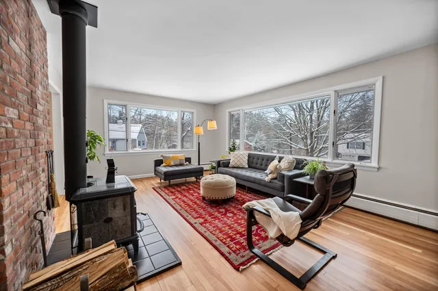 $575,000 | 25 Hubbard Park Drive, Montpelier, VT 05633