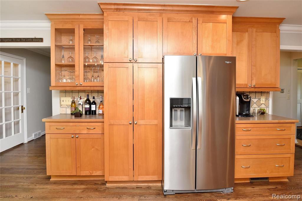 3695 Cumberland Road Berkley, MI 48072 - Photo 12 of 32 Gallery Image 12