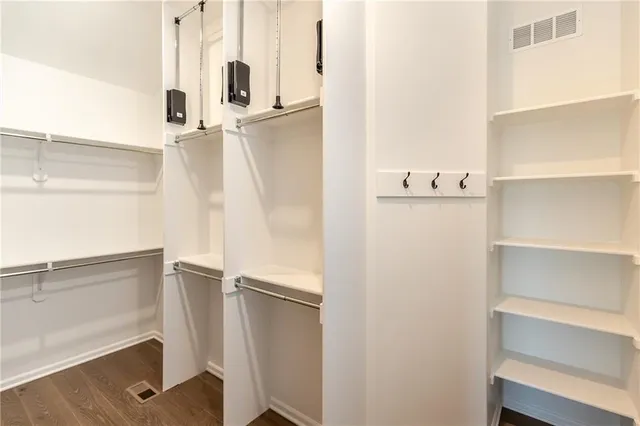 $664,900 | 18461 Windsor Street, Overland Park, KS 66085