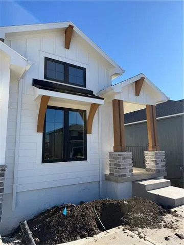 $664,900 | 18461 Windsor Street, Overland Park, KS 66085