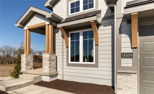 $664,900 | 18461 Windsor Street, Overland Park, KS 66085