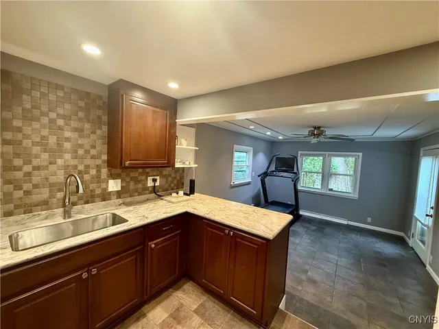 $279,900 | 822 Cumberland Avenue, Syracuse, NY 13210