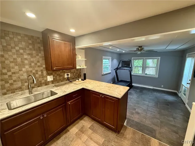 $279,900 | 822 Cumberland Avenue, Syracuse, NY 13210