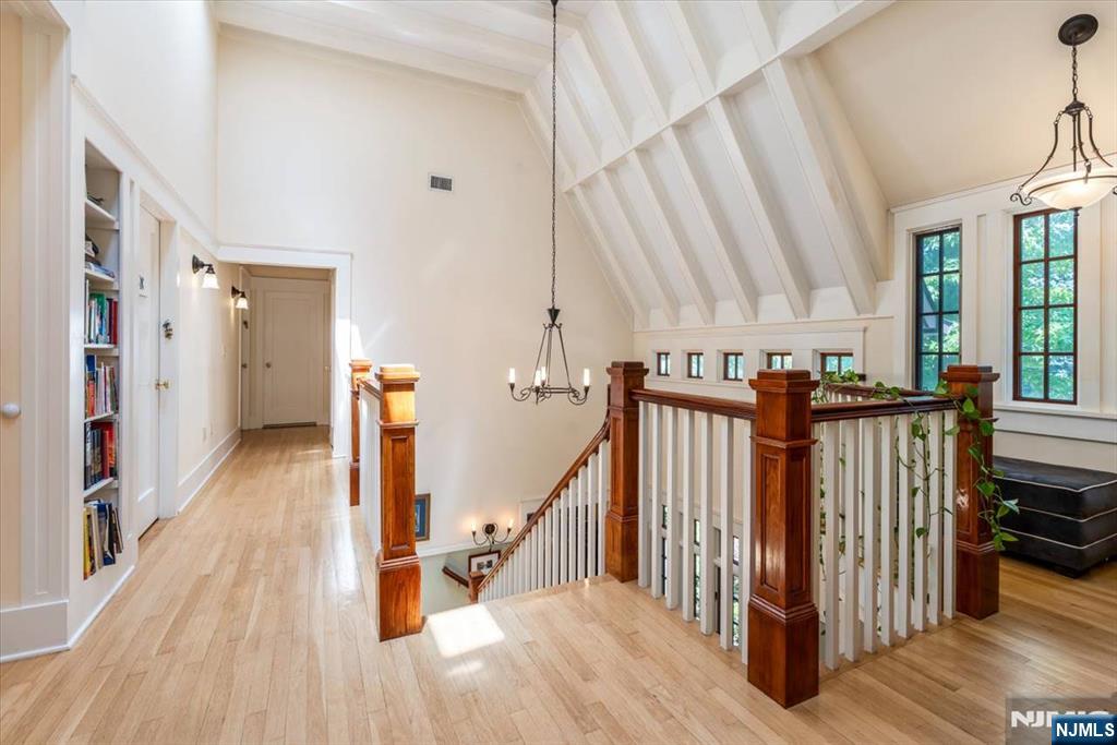 314 Winthrop Road Teaneck, NJ 07666 - Photo 22 of 49