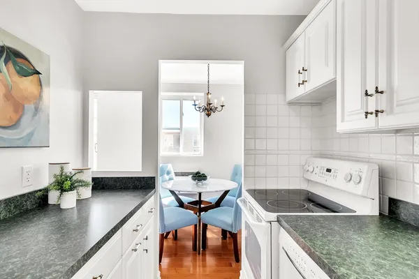 $619,000 | 123 Sewall Avenue, Unit 3A, Brookline, MA 02446