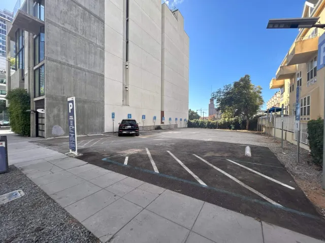 $2,095,000 | 1620 Union Street, Unit 1, San Diego, CA 92101