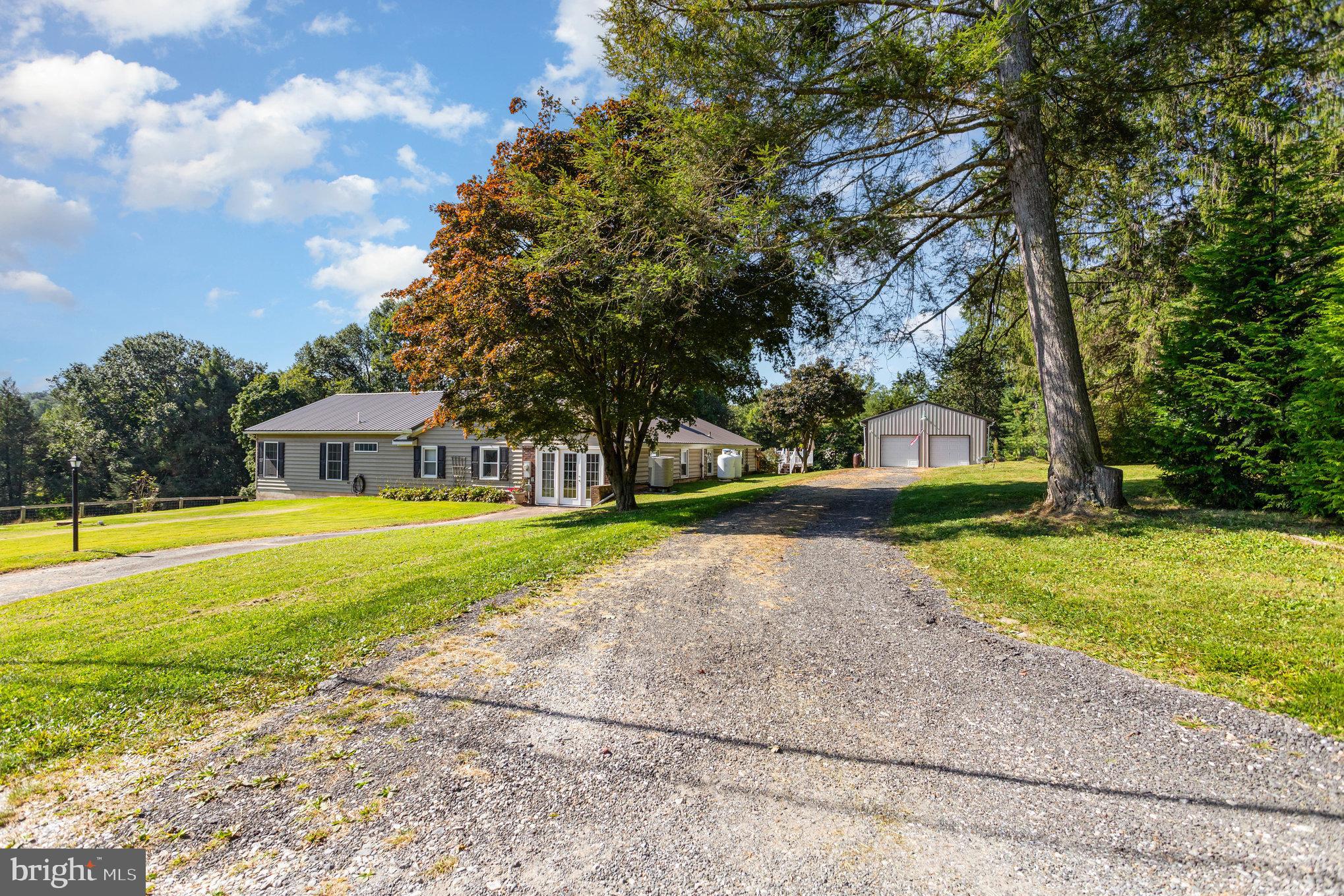 136 Greenwich Road Delta, PA 17314 - Photo 3 of 56