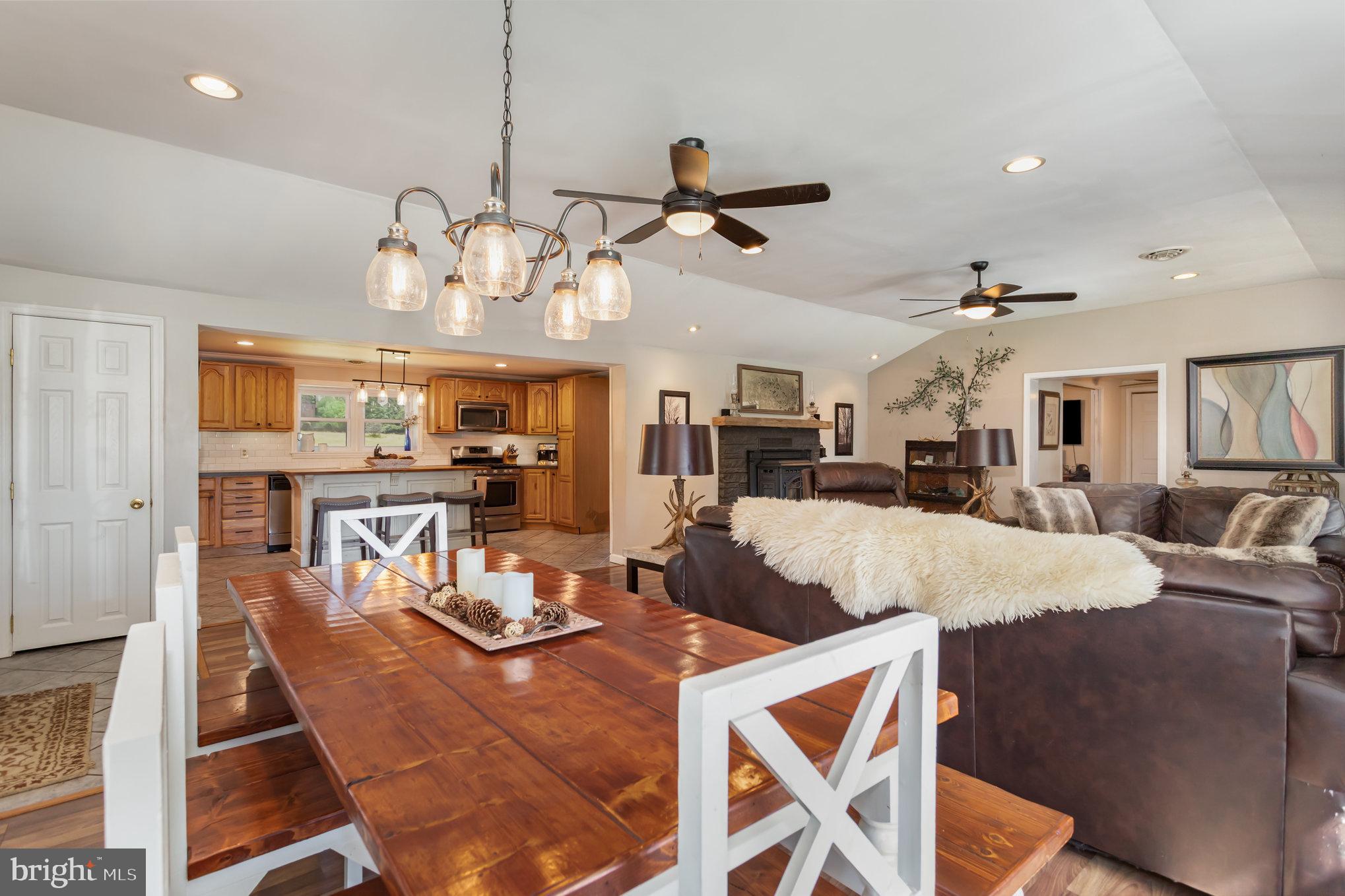 136 Greenwich Road Delta, PA 17314 - Photo 8 of 56 a view of a dining room and livingroom view