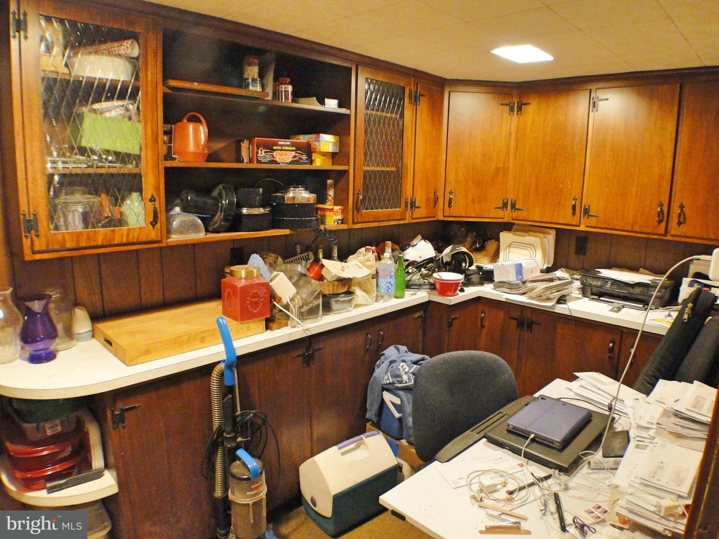 3385 Morgantown Road Mohnton, PA 19540 - Photo 8 of 21 Butler Pantry