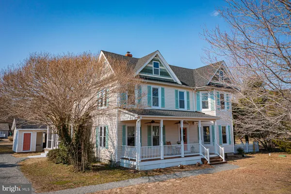 $529,000 | 296 Beach Road, White Stone, VA 22578
