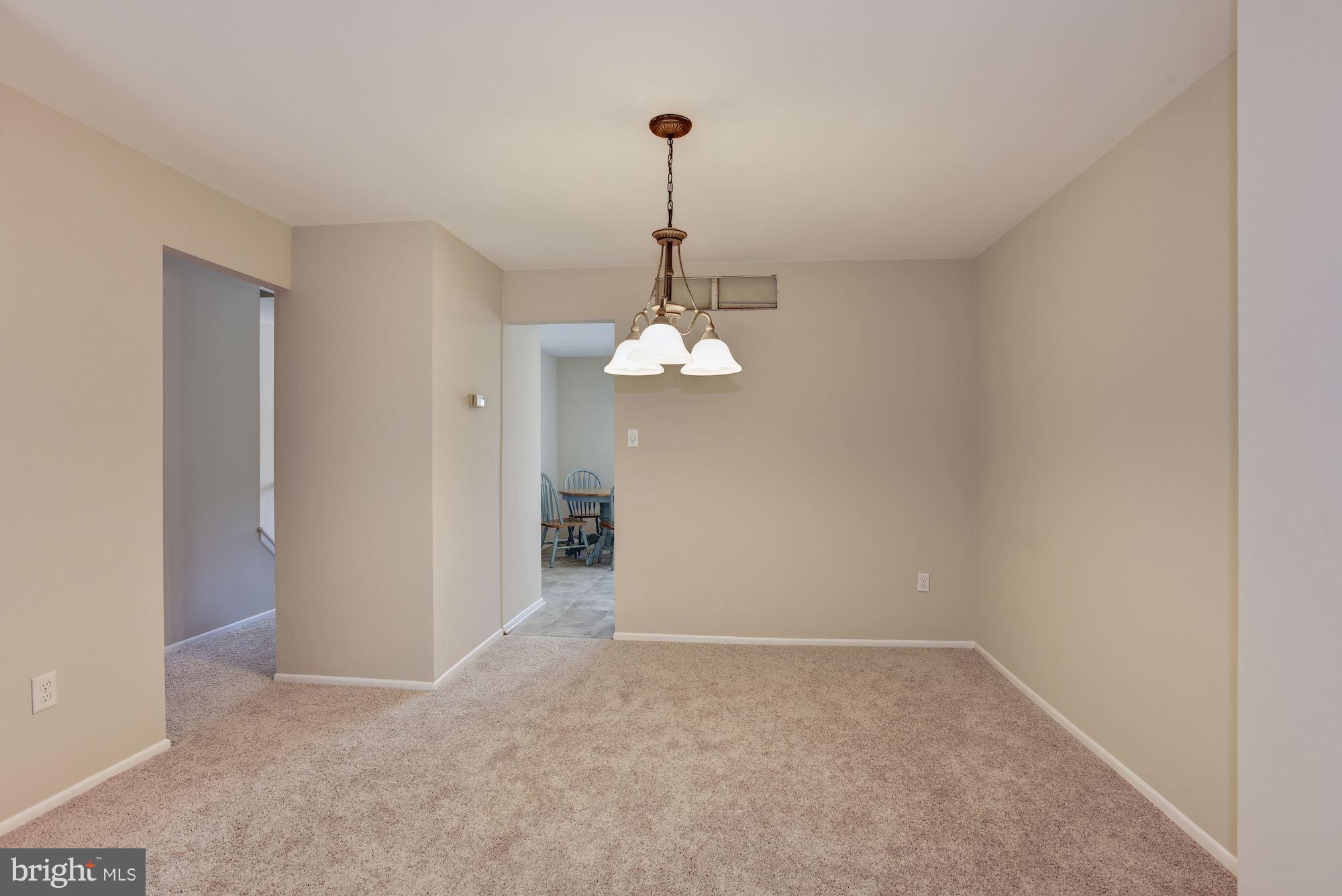 9729 Early Spring Way Columbia, MD 21046 - Photo 9 of 29 Dining Room