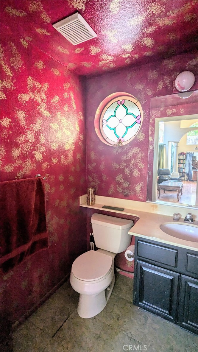 1752 Via Allena Oceanside, CA 92056 - Photo 11 of 30 Downstairs bathroom