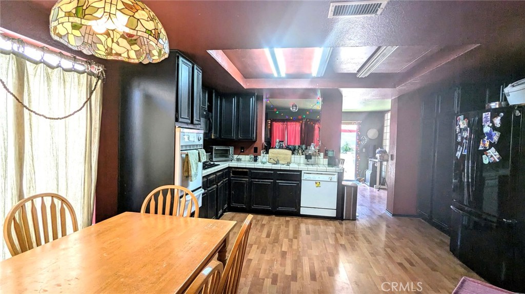 1752 Via Allena Oceanside, CA 92056 - Photo 7 of 30