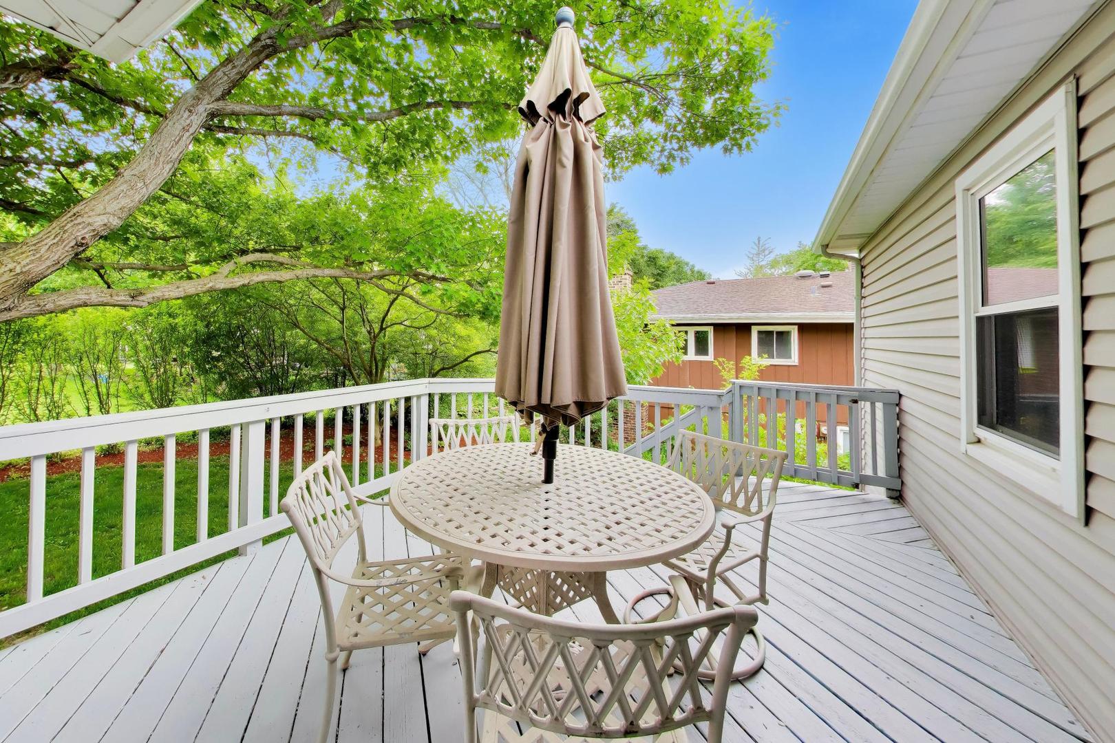 2167 Midhurst Road Downers Grove, IL 60516 - Photo 28 of 38