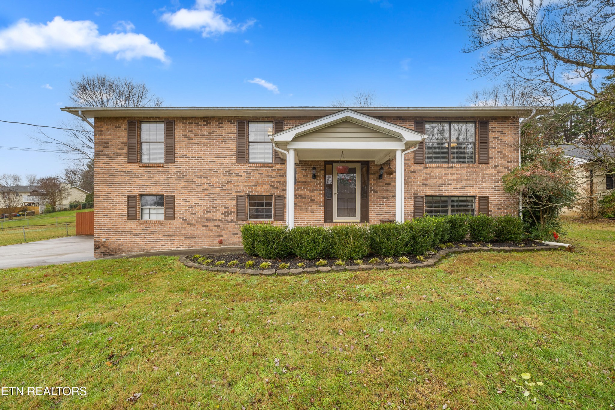 1212 Hoss Road Powell, TN 37849 - Photo 3 of 25 Gallery Image 3