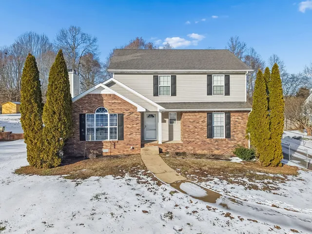 $420,000 | 1030 Heatherwood Road, Pleasant View, TN 37146