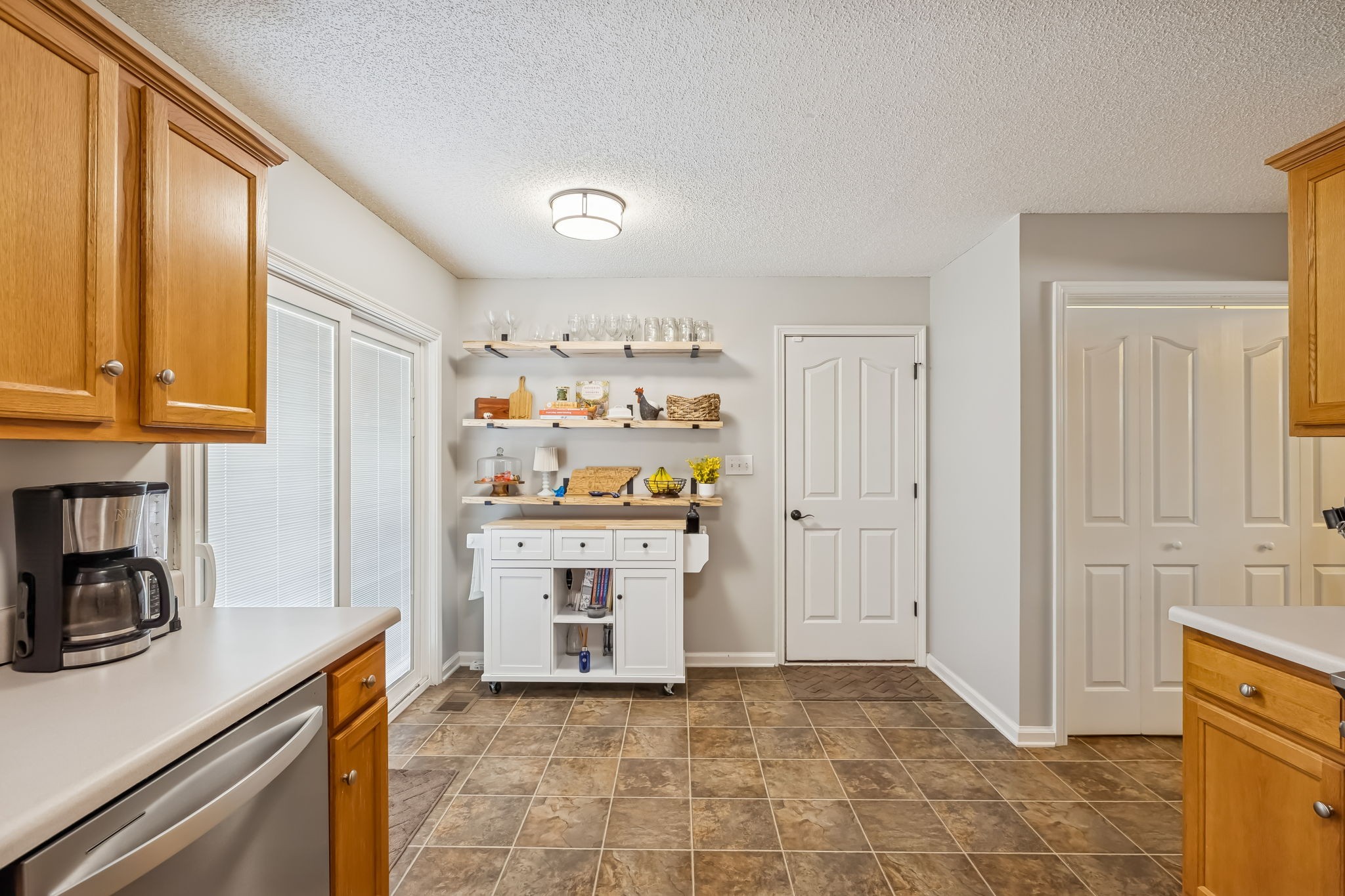 1030 Heatherwood Road Pleasant View, TN 37146 - Photo 4 of 50