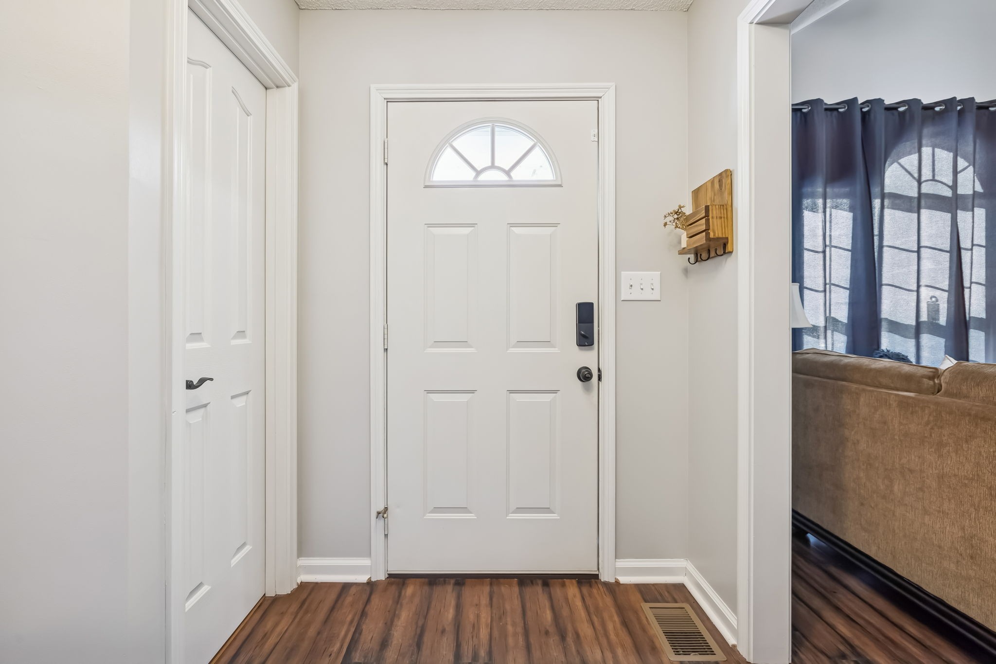 1030 Heatherwood Road Pleasant View, TN 37146 - Photo 10 of 50