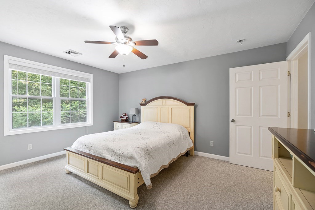 7 Kyle Hunter Circle, Unit 7 Rutland, MA 01543 - Photo 20 of 37 Gallery Image 20