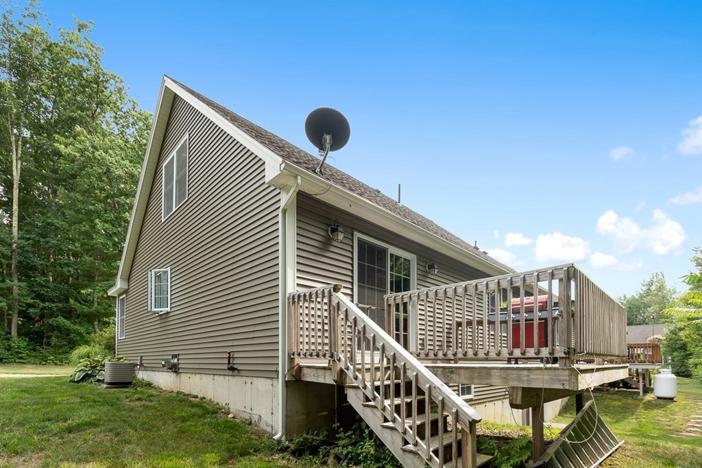 7 Kyle Hunter Circle, Unit 7 Rutland, MA 01543 - Photo 34 of 37 Gallery Image 34