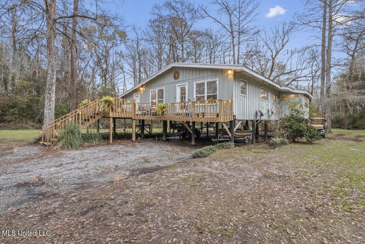 1932 Pascagoula River Road Moss Point, MS 39562 - Photo 6 of 40 IMG_4060