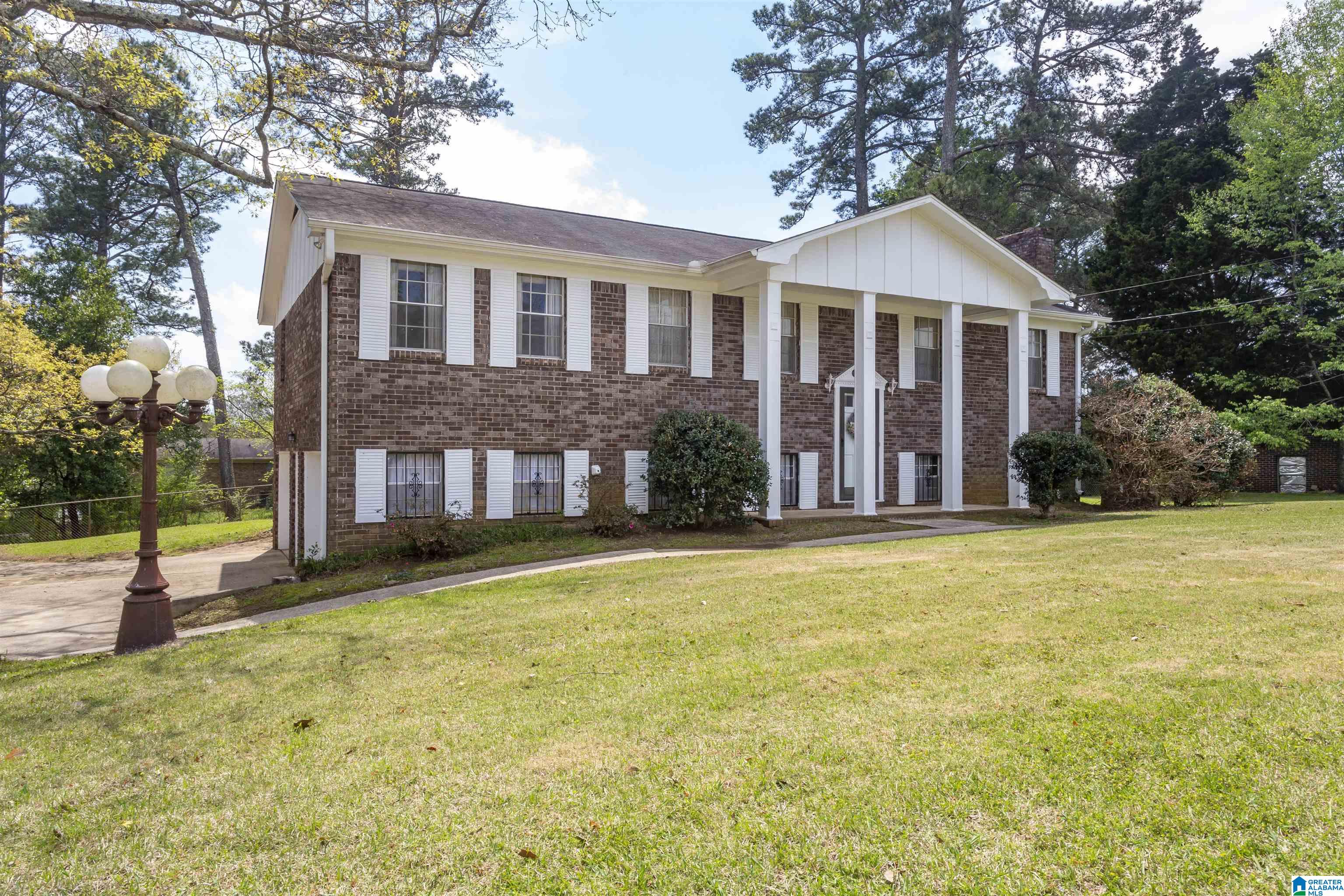 445 5th Street Pleasant Grove, AL 35127 - Photo 2 of 48