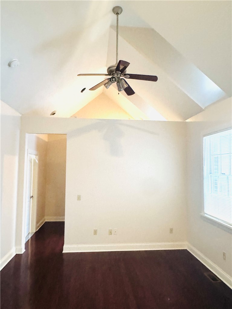 98 South Union Street Rochester, NY 14607 - Photo 18 of 39