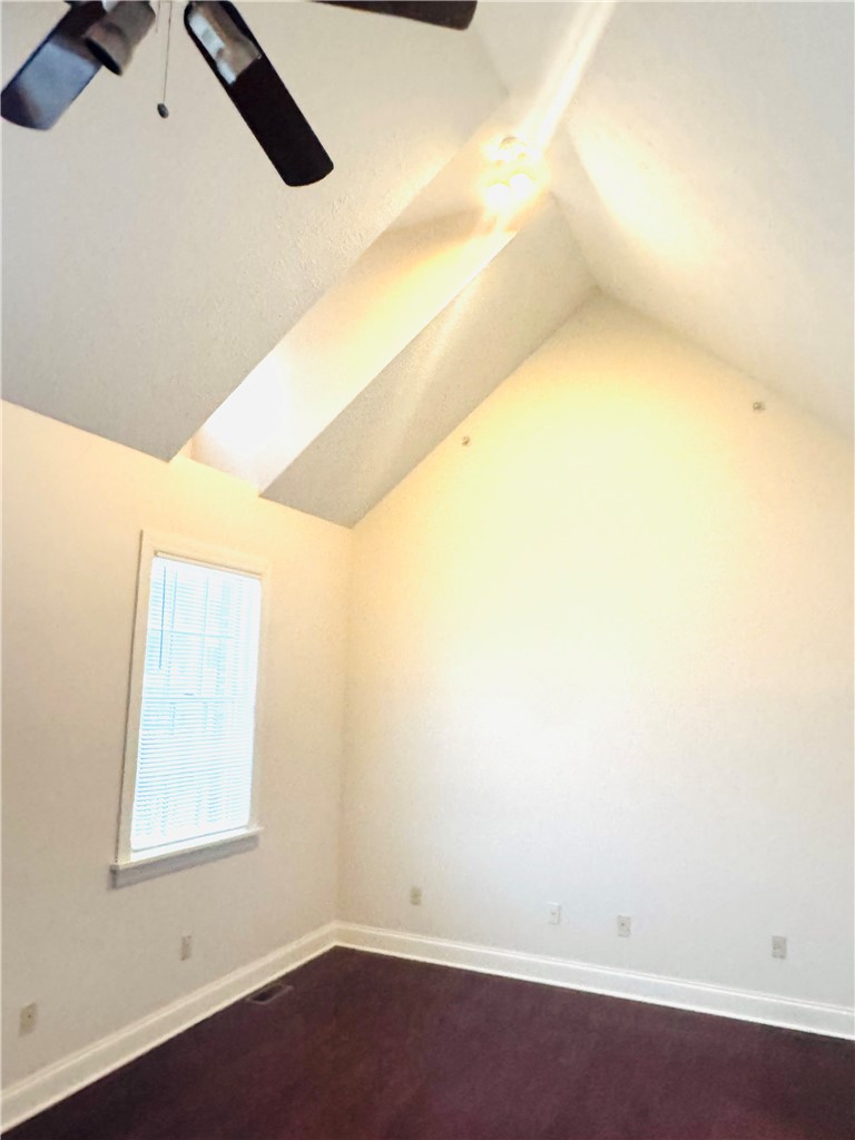 98 South Union Street Rochester, NY 14607 - Photo 19 of 39