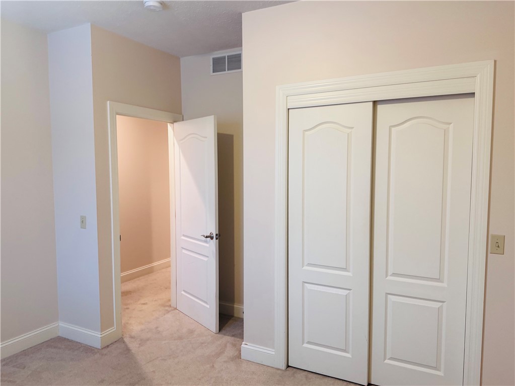 98 South Union Street Rochester, NY 14607 - Photo 31 of 39