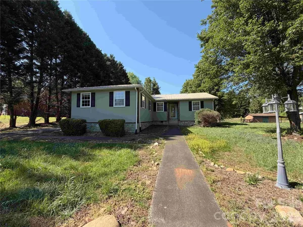 $307,500 | 2076 Southfork Drive, Morganton, NC 28655