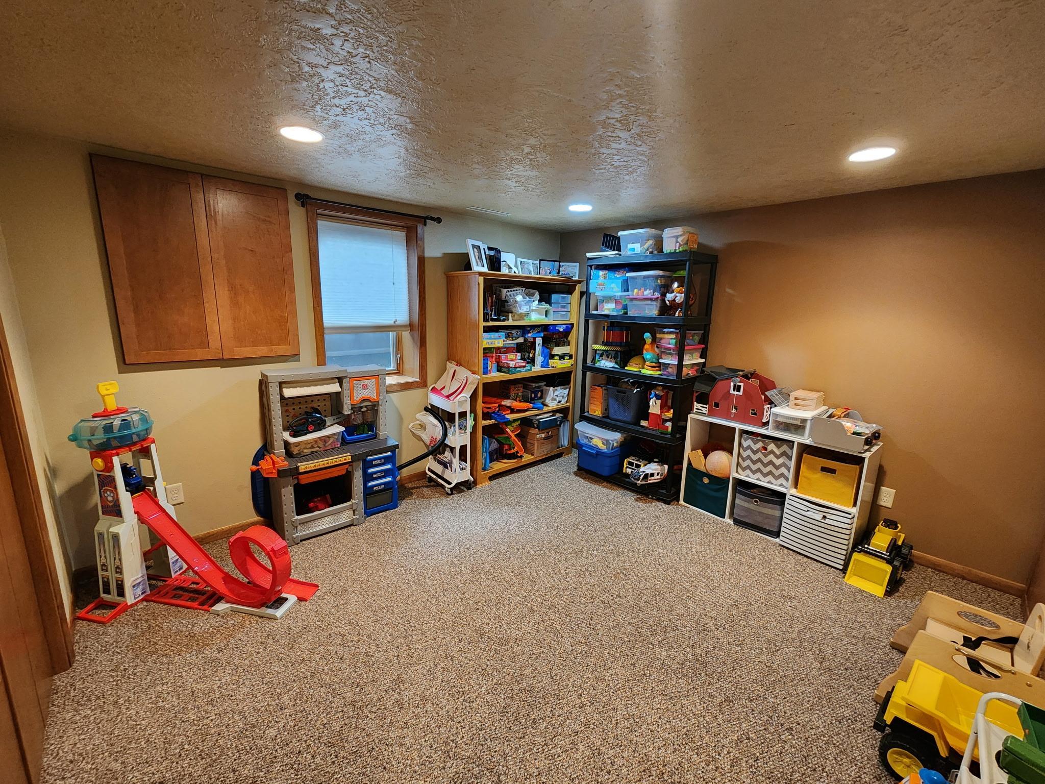 1105 5th Avenue Southwest Pipestone, MN 56164 - Photo 35 of 37